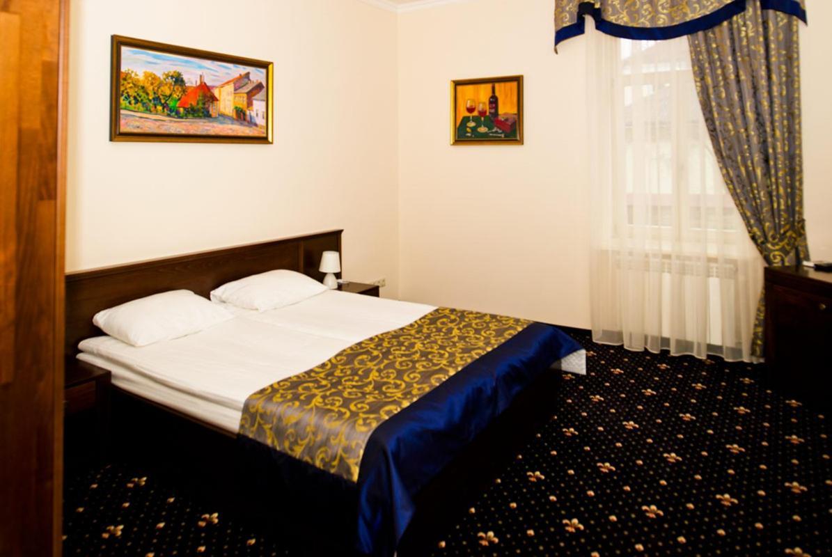 Boutique Hotel Villa P Ujgorod Dış mekan fotoğraf
