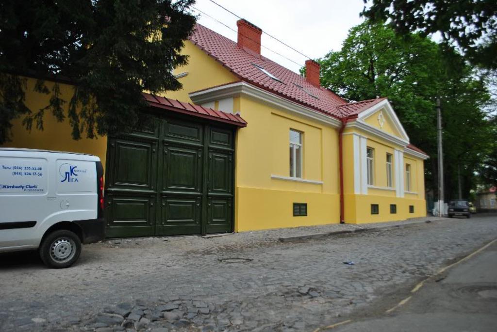 Boutique Hotel Villa P Ujgorod Dış mekan fotoğraf