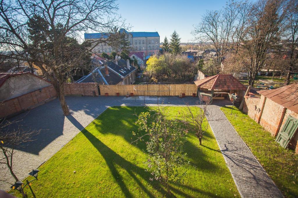 Boutique Hotel Villa P Ujgorod Dış mekan fotoğraf